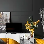 Modern Apartment For 4 Guests, Cracow Old Town