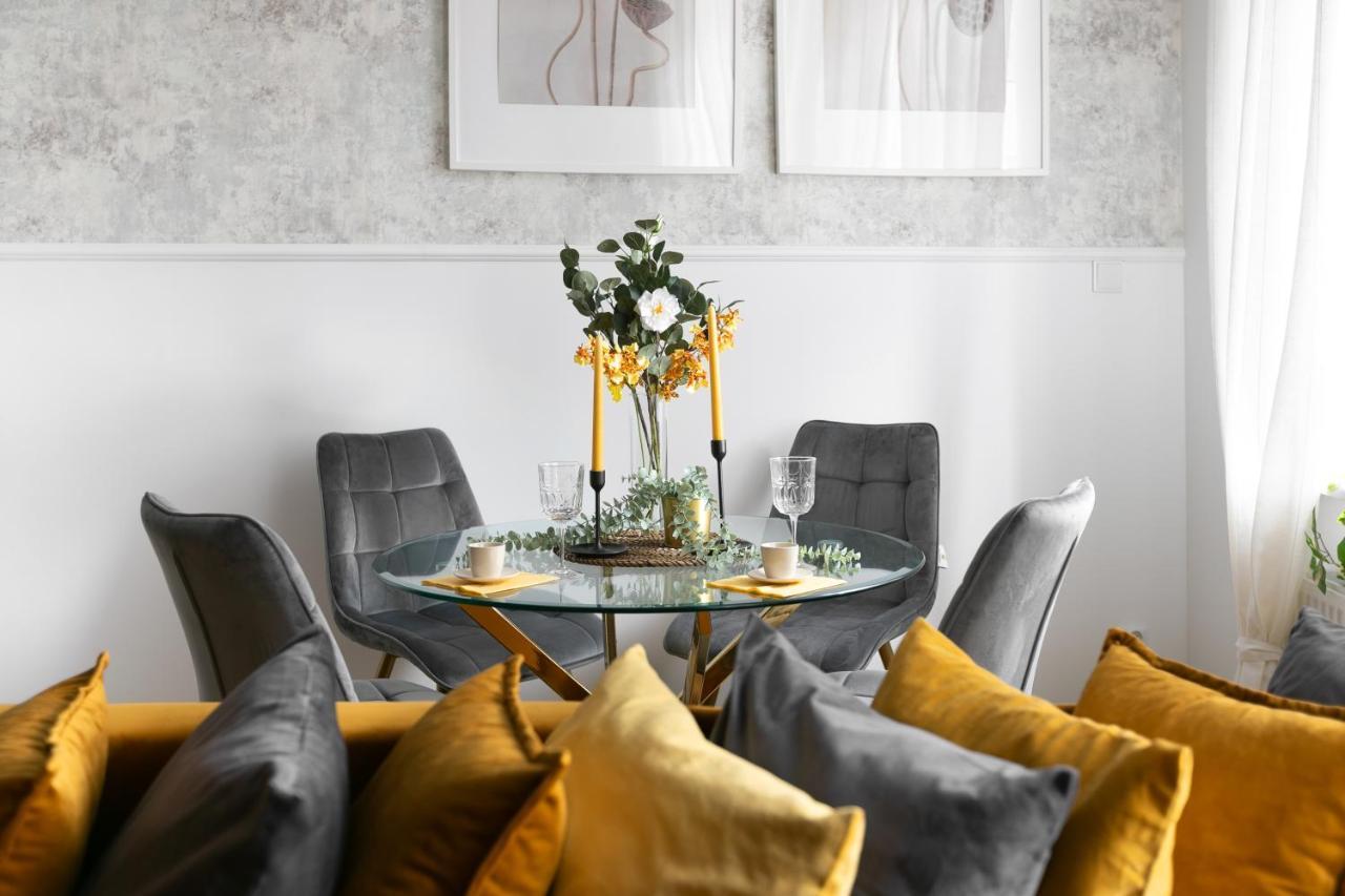 Modern For 4 Guests, Cracow Old Town *