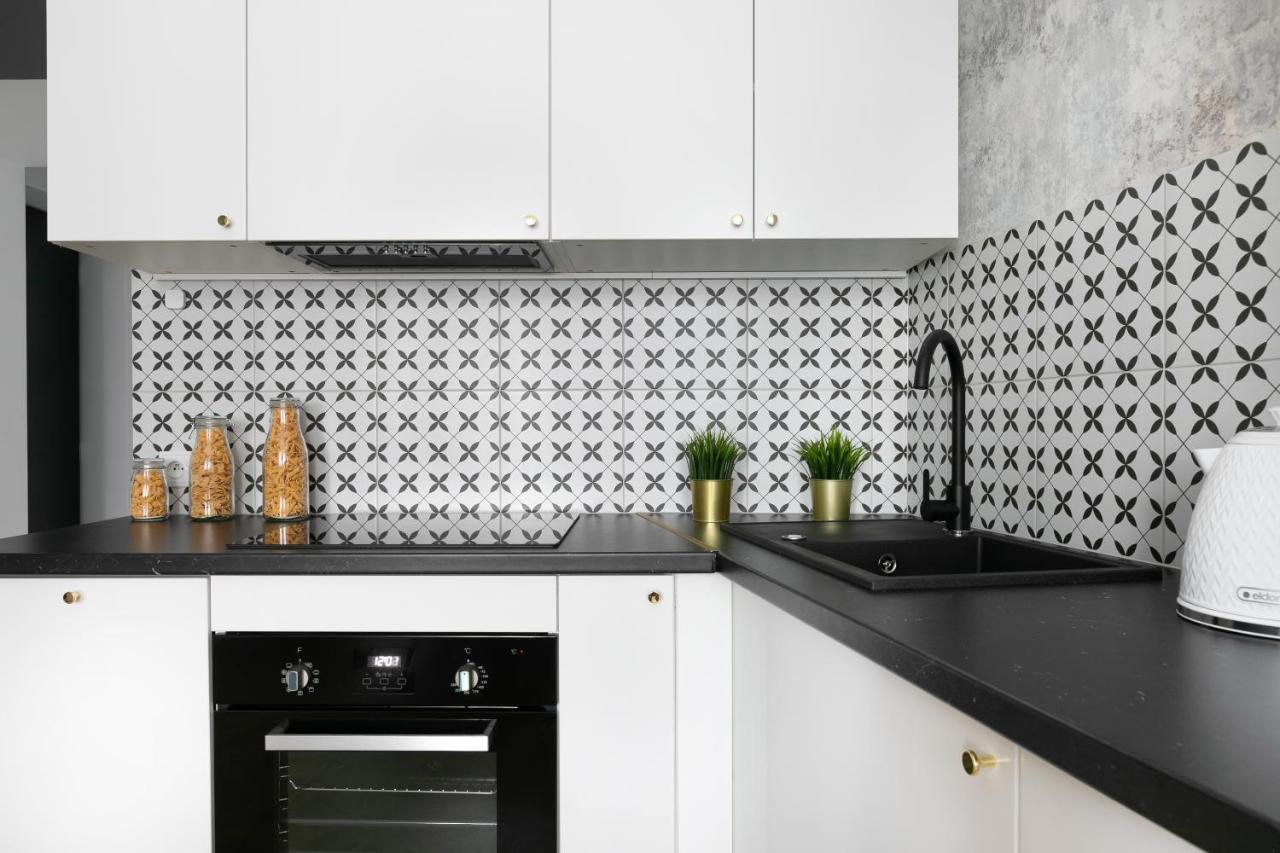 Modern For 4 Guests, Cracow Old Town Apartment *