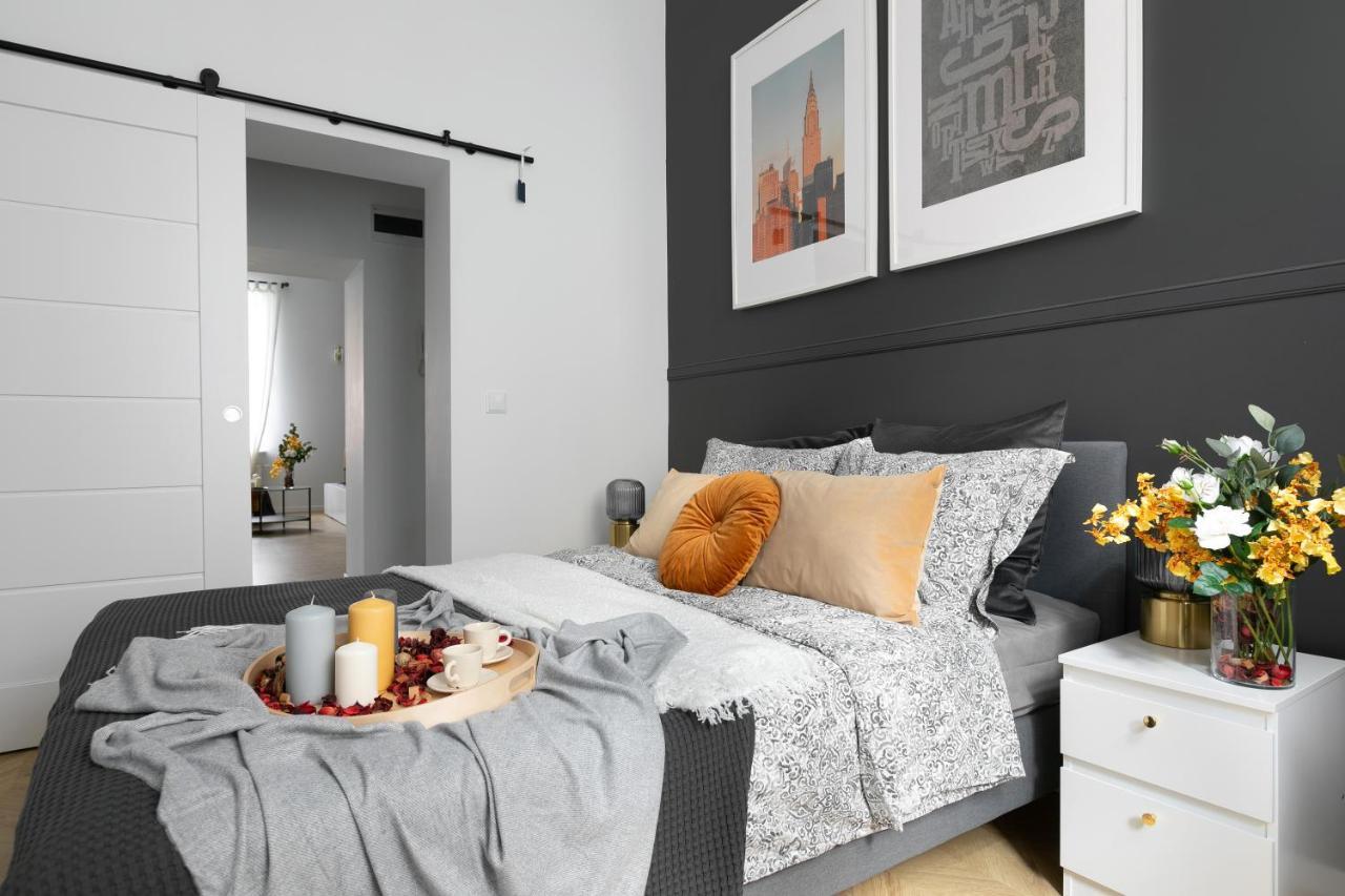 Modern For 4 Guests, Cracow Old Town